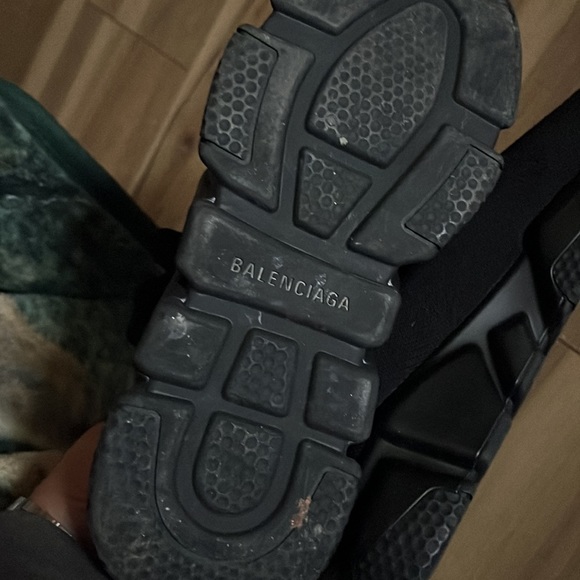 ♥️♥️Authentic Balenciaga 🍒♥️ very good condition - Picture 6 of 7